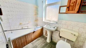 Photo 10- click for photo gallery